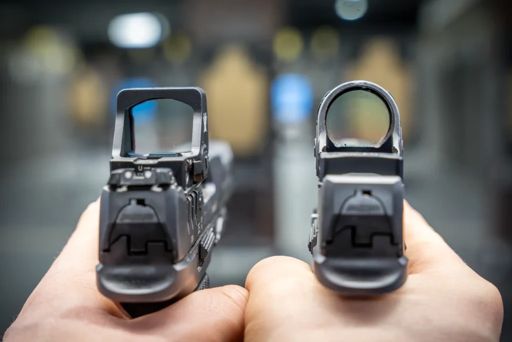 Punapistetähtäimien vertailua