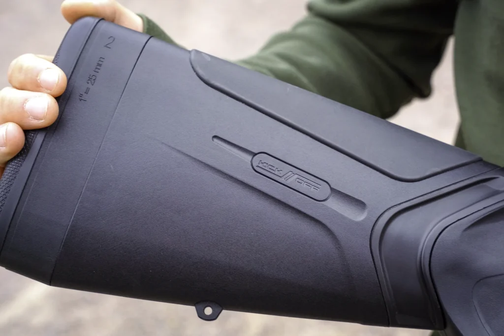 Beretta 1301 Comp Pro Kick Off Plus perä
